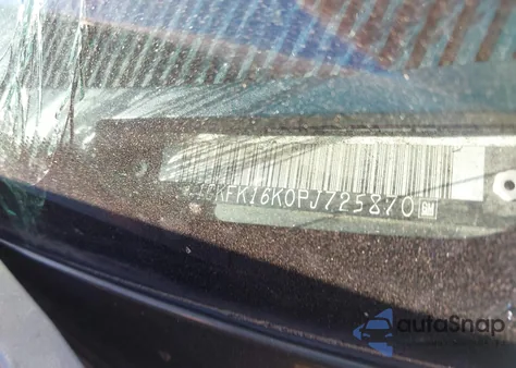 1993 GMC Suburban K1500 z USA, uszkodzony, nr VIN 1GKFK16K0PJ725870